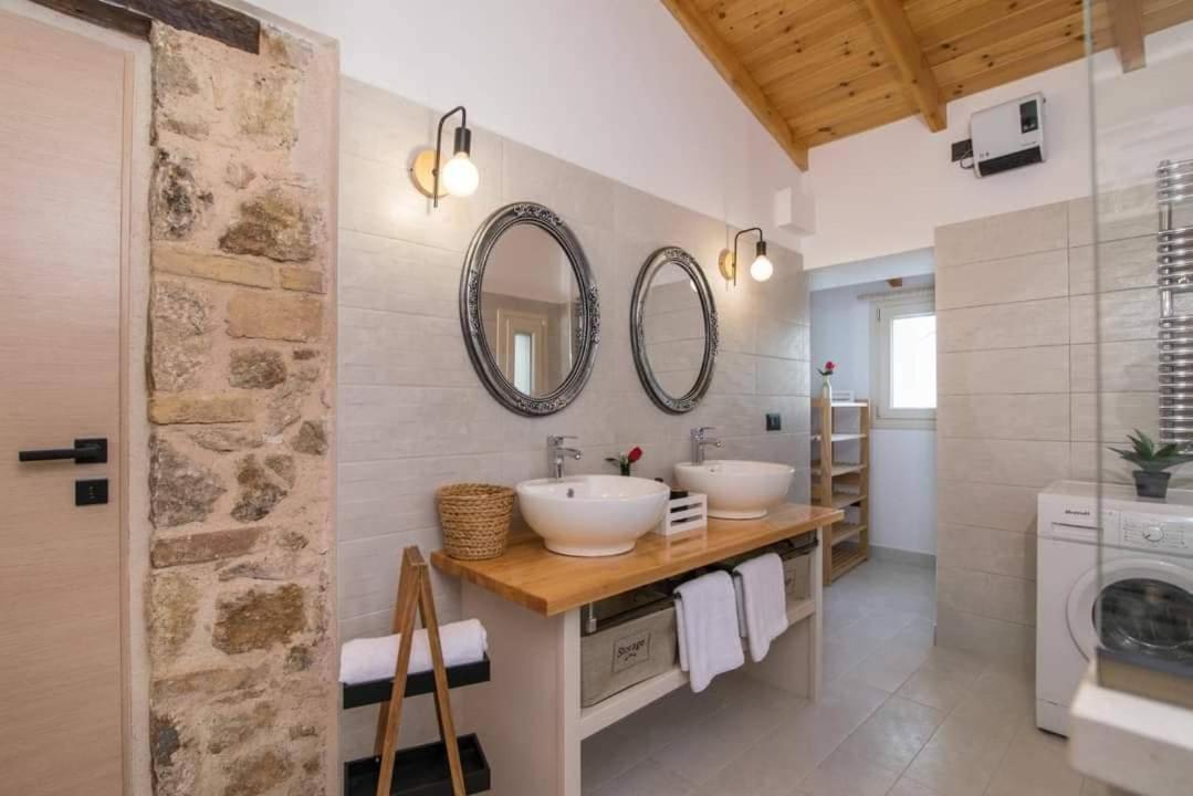 Nikolas Est 1773 Villa Áno Korakiána Eksteriør bilde