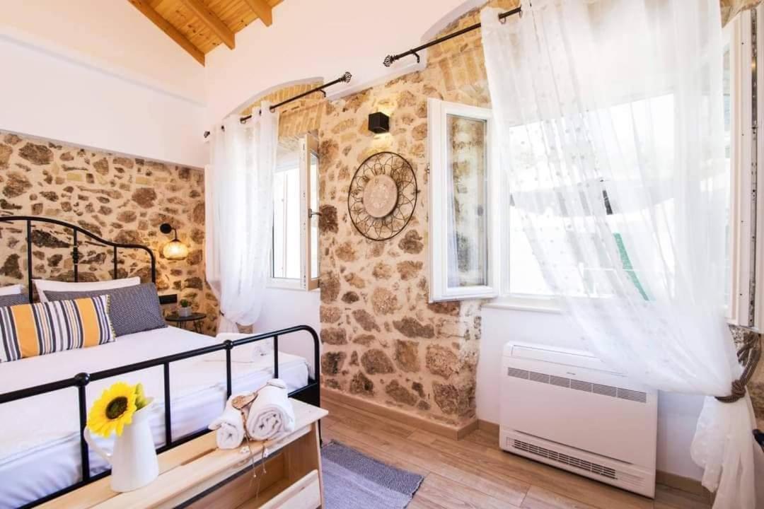 Nikolas Est 1773 Villa Áno Korakiána Eksteriør bilde